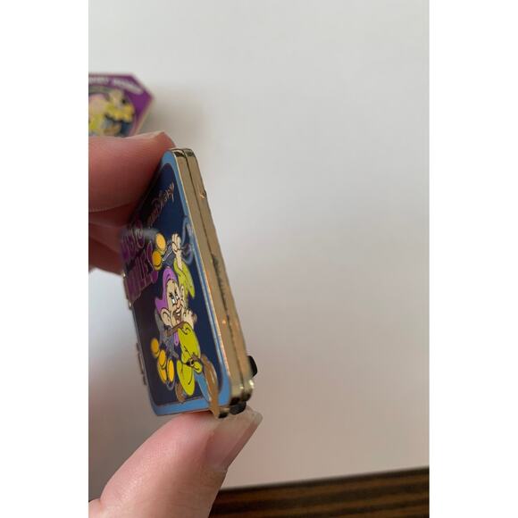 Run Disney Dopey Races 2019 Trading Pin Set of 2 - Picture 2 of 4